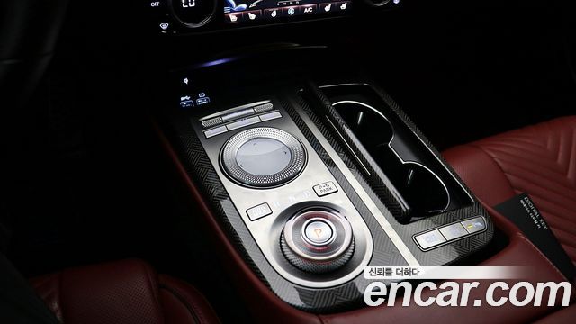 Genesis G80 2022 — photo 19