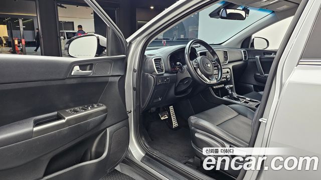 Kia Sportage 2022 — photo 13