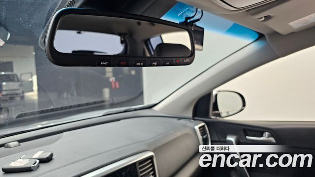 Kia Sportage 2022 — photo 25