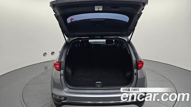 Kia Sportage 2022 — photo 26