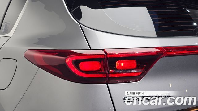 Kia Sportage 2022 — photo 9
