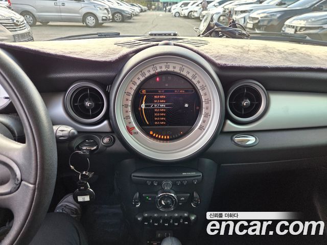 Mini Cooper 2013 — photo 10