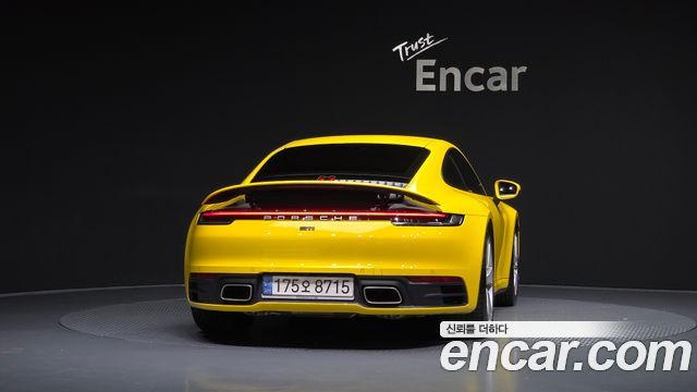 Porsche 911 2020 — photo 4