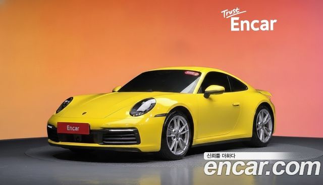 Porsche 911 2020 — photo 1
