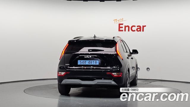 Kia Niro 2023 — photo 3