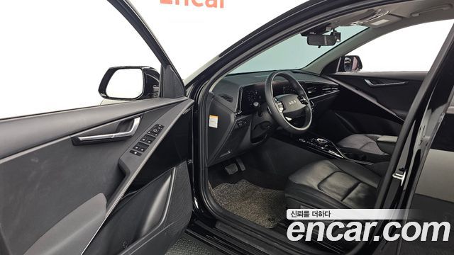 Kia Niro 2023 — photo 10