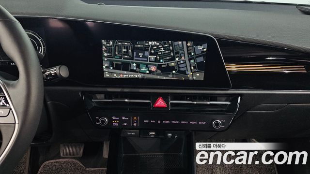 Kia Niro 2023 — photo 14