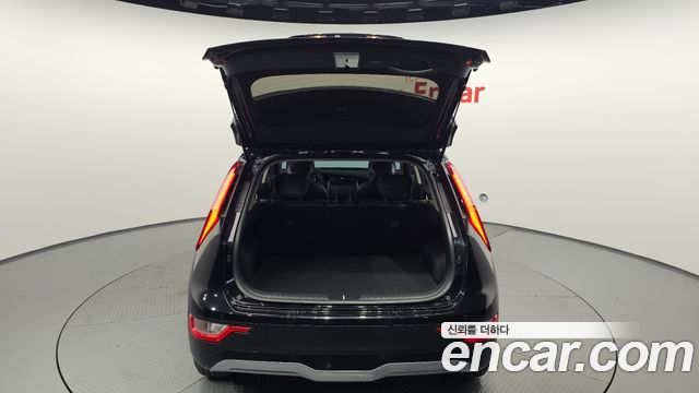 Kia Niro 2023 — photo 20
