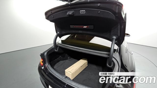 Genesis G80 2022 — photo 26