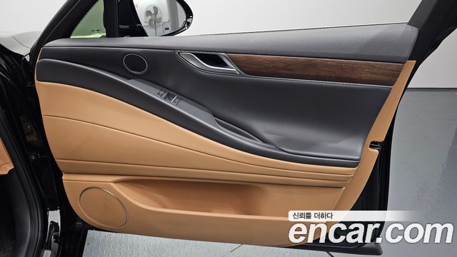 Genesis G80 2022 — photo 14