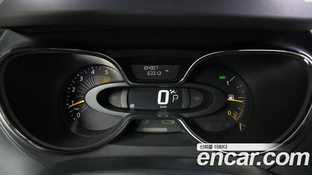 Renault Korea QM3 2016 — photo 11