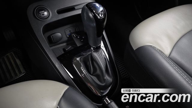 Renault Korea QM3 2016 — photo 12
