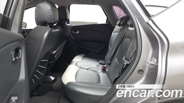 Renault Korea QM3 2016 — photo 18