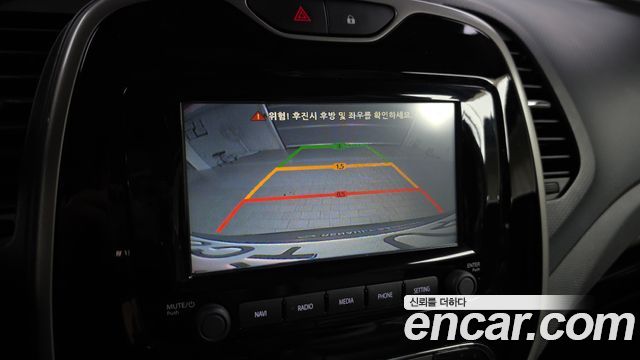 Renault Korea QM3 2016 — photo 21
