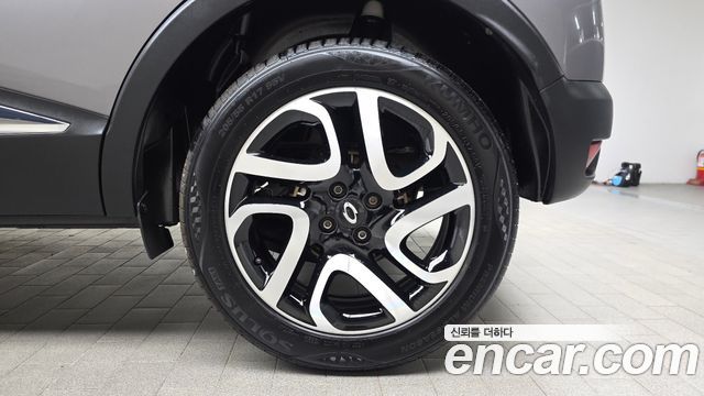 Renault Korea QM3 2016 — photo 7