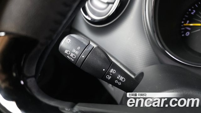 Renault Korea QM3 2016 — photo 32