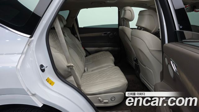 Genesis GV80 2022 — photo 12