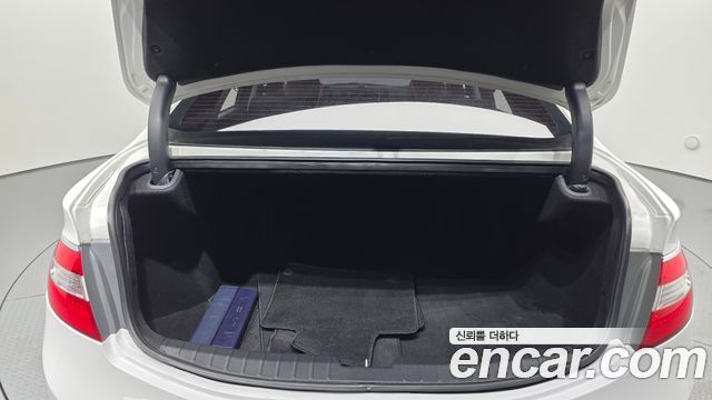 Hyundai Grandeur 2014 — photo 21