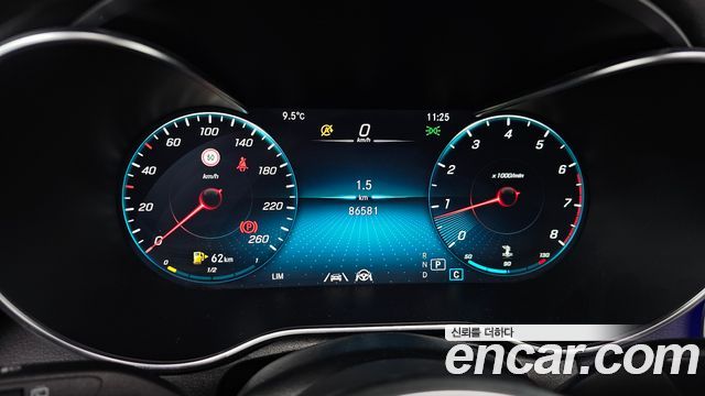 Mercedes-Benz GLC-Class 2022 — photo 8