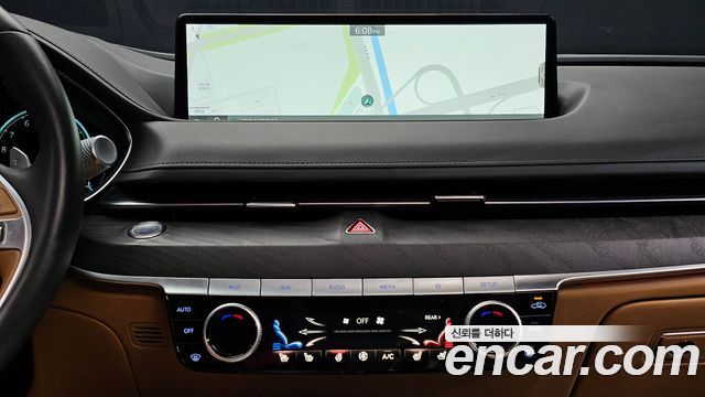 Genesis G80 2022 — photo 14