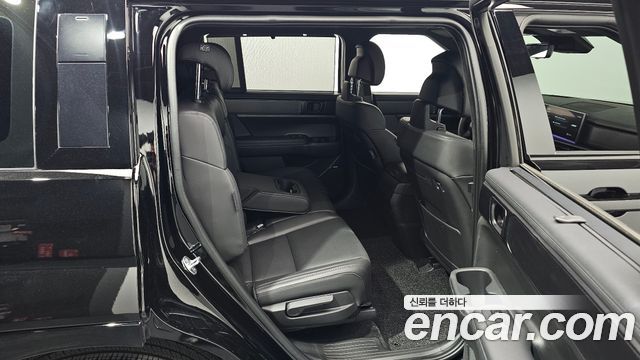 Hyundai Santafe 2025 — photo 17