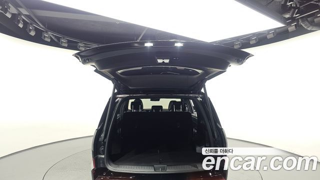 Hyundai Santafe 2025 — photo 26