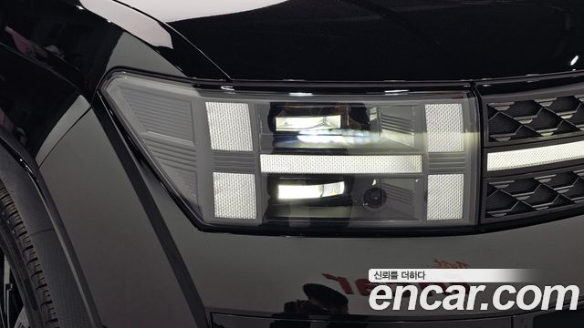 Hyundai Santafe 2025 — photo 8