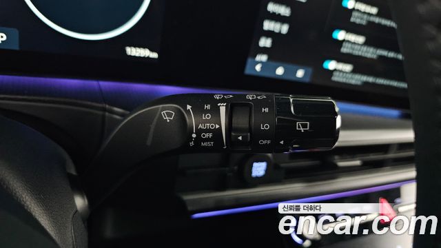 Hyundai Santafe 2025 — photo 29