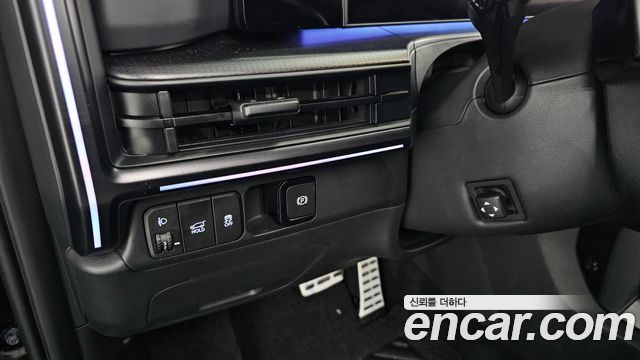 Hyundai Santafe 2025 — photo 34