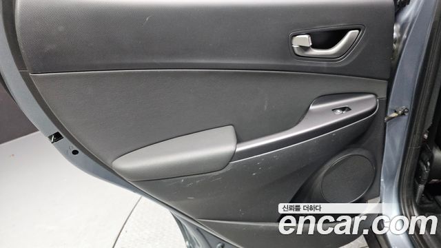 Hyundai Kona 2018 — photo 15