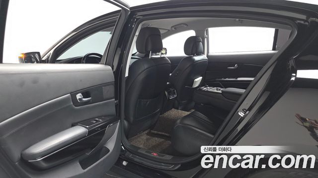 Kia K9 2013 — photo 18