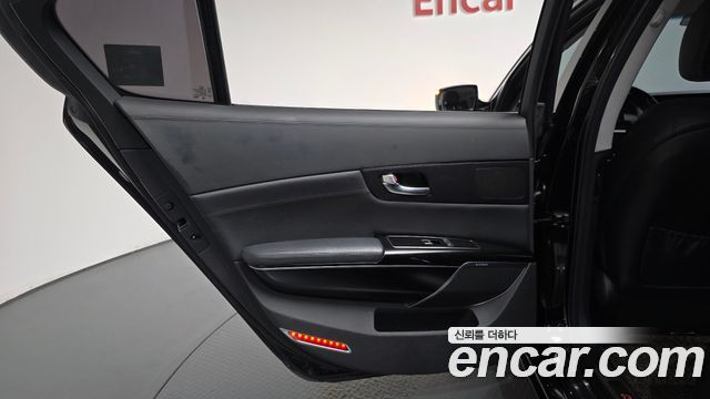 Kia K9 2013 — photo 15