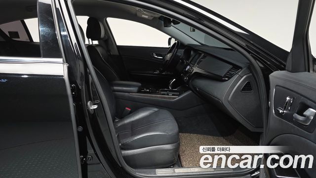 Kia K9 2013 — photo 16