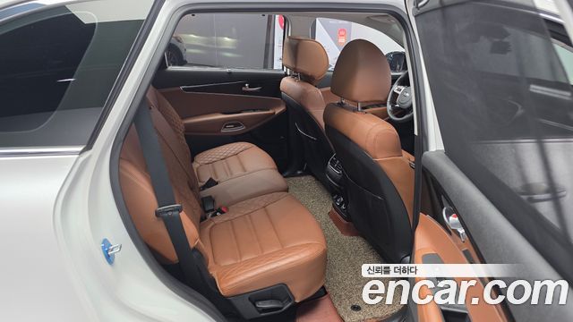 Kia Sorento 2018 — photo 18