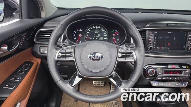 Kia Sorento 2018 — photo 19