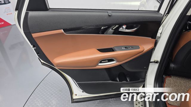Kia Sorento 2018 — photo 15