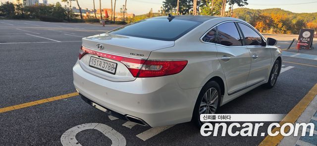 Hyundai Grandeur 2015 — photo 2