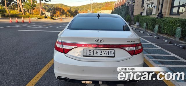 Hyundai Grandeur 2015 — photo 4