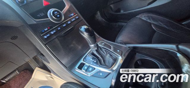 Hyundai Grandeur 2015 — photo 9