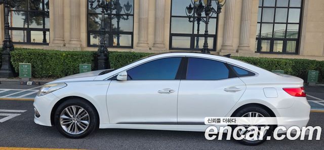 Hyundai Grandeur 2015 — photo 12