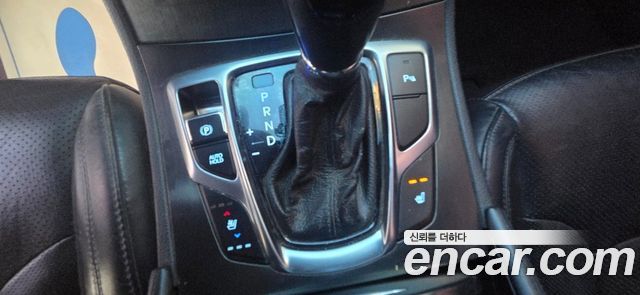 Hyundai Grandeur 2015 — photo 15