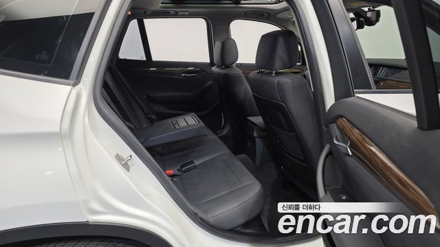 BMW X1 2013 — photo 12