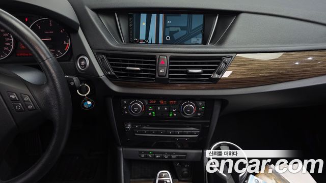 BMW X1 2013 — photo 14