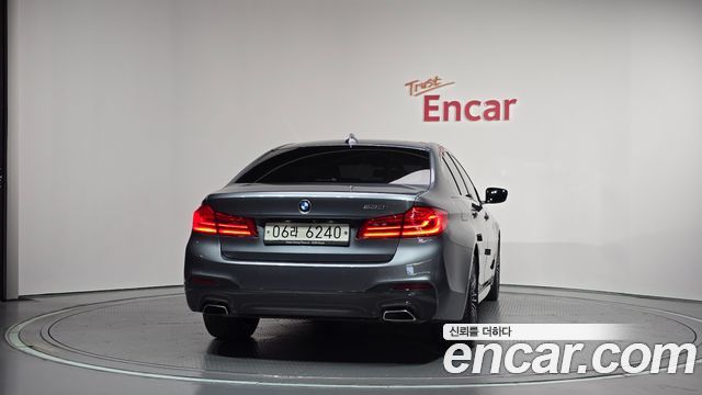 BMW 5-Series 2019 — photo 4