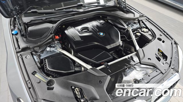 BMW 5-Series 2019 — photo 6