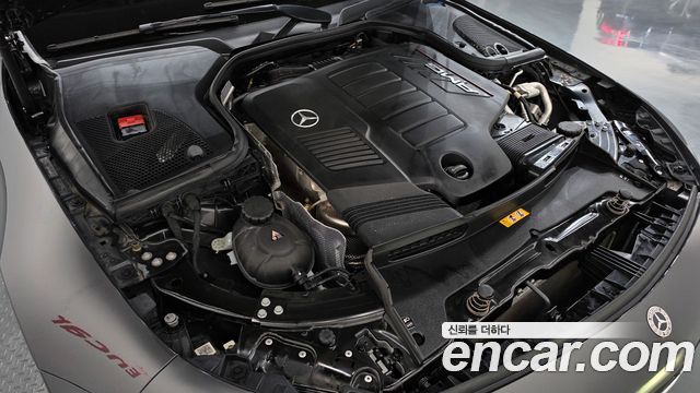 Mercedes-Benz AMG GT 2021 — photo 6
