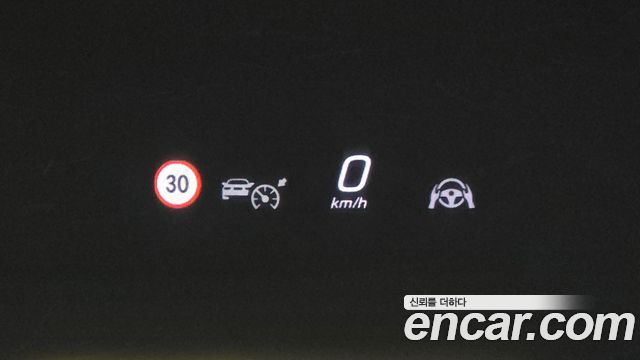 Mercedes-Benz GLS-Class 2025 — photo 37