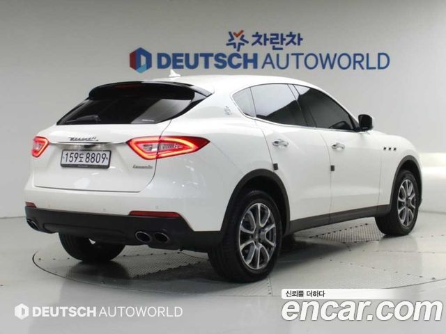 Maserati Levante 2017 — photo 2