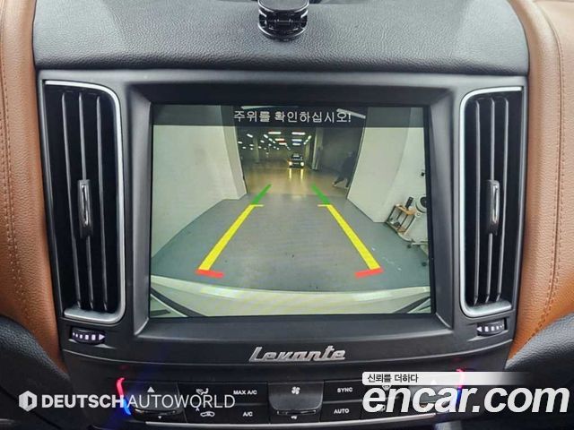 Maserati Levante 2017 — photo 15