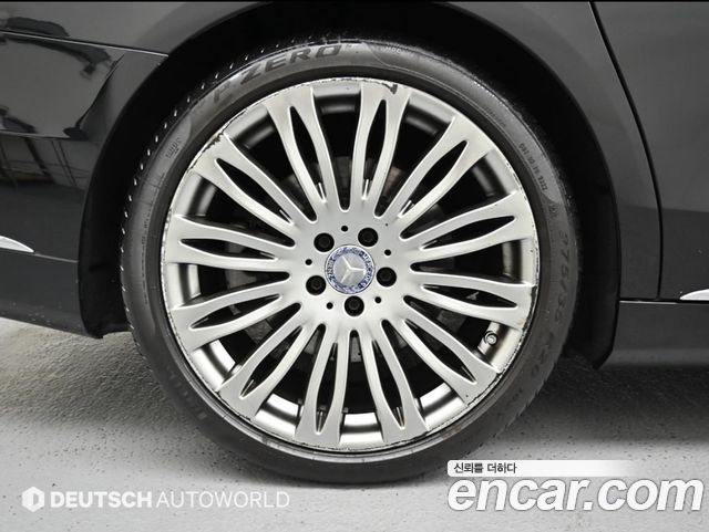 Mercedes-Benz S-Class 2015 — photo 19